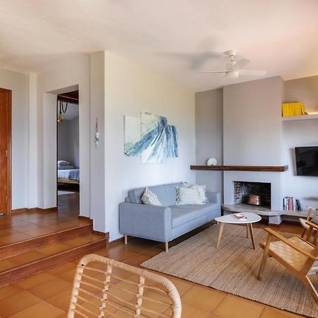 Luna Villa Private Beach เนอาอิรากลีอา ภายนอก รูปภาพ